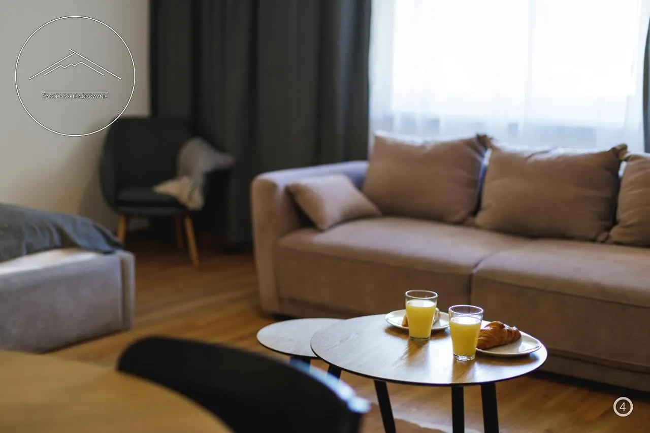 Apartamenty I Pokoje Krupowki 16, Na Szczytach ザコパネ 0*,  ポーランド