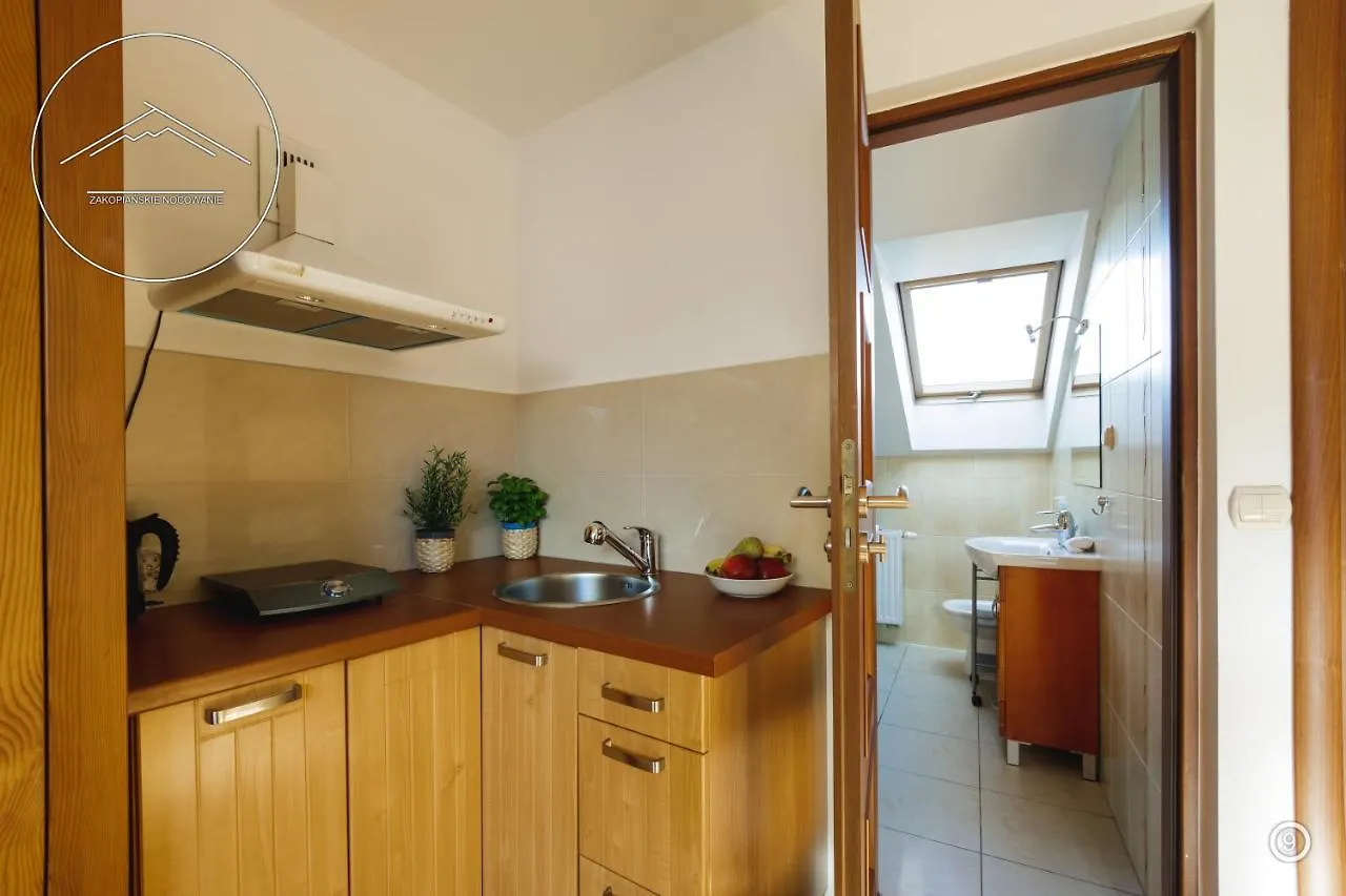 アパート Apartamenty I Pokoje Krupowki 16, Na Szczytach ザコパネ