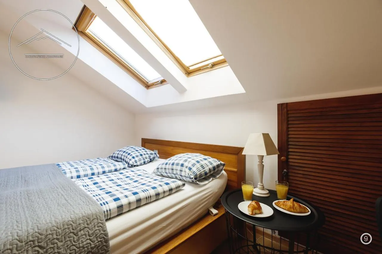Apartamenty I Pokoje Krupowki 16, Na Szczytach ザコパネ ポーランド