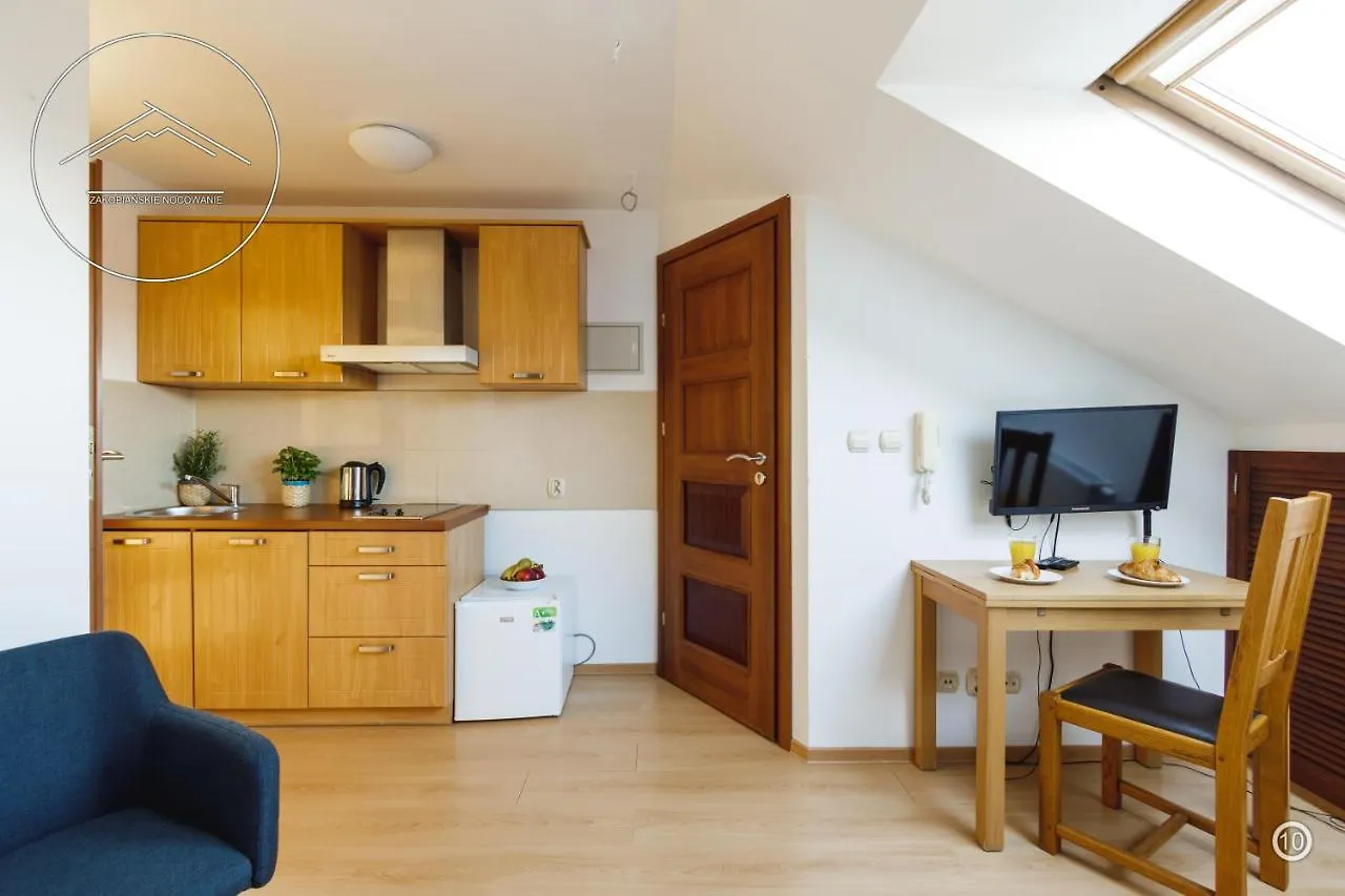 Apartamenty I Pokoje Krupowki 16, Na Szczytach Zakopane 0*,